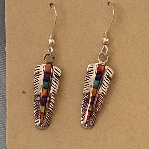Feather earrings with multi gemstones inlaid. - Picture 6 of 6